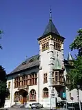 Eingang und Turm des Konzerthauses