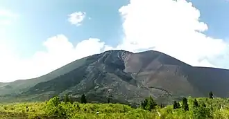Blick auf den Soputan
