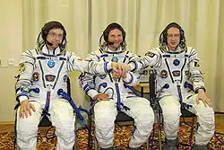 v. l. n. r.: Robert Thirsk, Roman Romanenko, Frank De Winne