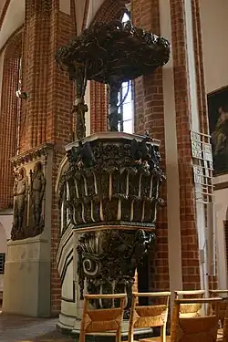 Kanzel von St. Nikolai (Berlin-Spandau), unbekannter Meister des späten 17. Jahrhunderts.