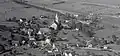 Reichenburg 1948: retouschierte Panzersperren, Bunker rechts von der Kirche