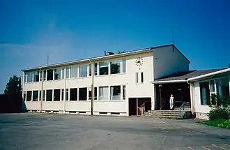 Schule in Spongdal, 2003