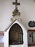 Kleines Beinhaus als Memento mori