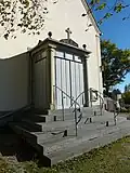 Eingang zur Kirche