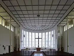 Innenraum der Kirche St. Otto in Berlin-Zehlendorf