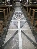 Boden aus Lahnmarmor in St. Peter und Paul, Villmar
