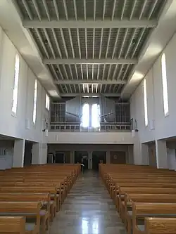 Innenansicht zur Orgelempore