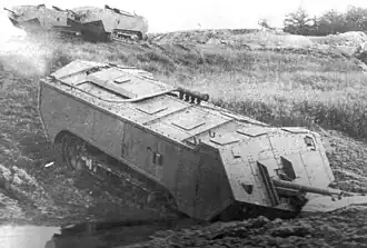 Der Saint-Chamond hatte einen kleinen vorderen Böschungswinkel.