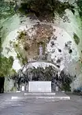 Innenraum mit Altar