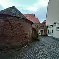 Hinter der Mauer (Lage49.6768812.16343)
