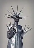 Skulptur im Familiengarten Eberswalde: „Windsbraut“