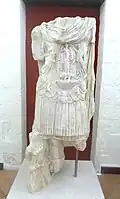 Statue des Hadrian aus Cisamos