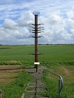 Hochwasserdenkmal an der Straße von Stedesand nach Risum