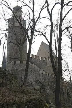 Burg Stein (ältere Oberburg) bei Hartenstein, hier soll die Übergabe eines Prinzen an Friedrich von Schönburg erfolgt sein
