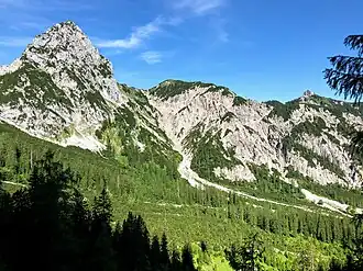 Steinkarspitze (links), Wechselkopf (Mitte) und Rappenklammspitze (rechts)