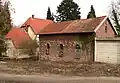 Altes Schulgebäude der Hütte