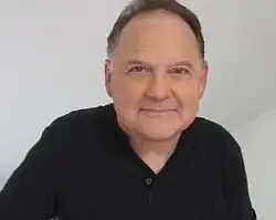 Stephen Furst, Darsteller von Vir Cotto