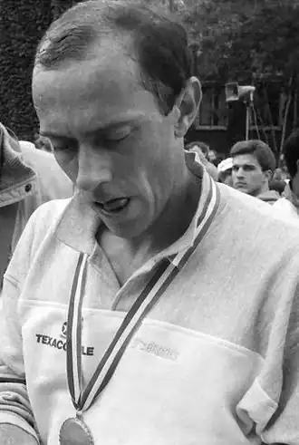 Der in den vergangenen Jahren als Mittelstreckenläufer hochdekorierte Steve Ovett musste sich hier mit Rang zwölf zufrieden&nbsp;geben