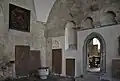 Westliche Eingangshalle aus der Zeit um 1150 mit Bauteilen der Romanik