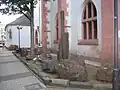Geologische Formationen vor dem Museum