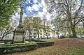 Der Straßburger Platz mit Ehrenmal