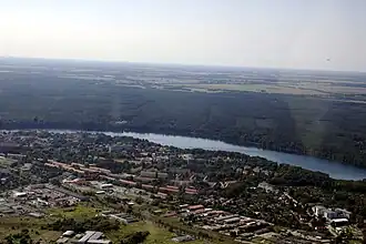 Strausberg mit dem Straussee im Hintergrund