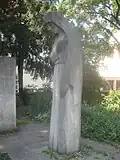 Trauernde als Gefallenen-Mahnmal, Stuttgart-Untertürkheim, Alter Friedhof