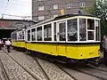 Tw 1241 an Tw 418 vor dem Straßenbahnmuseum
