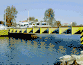 Senkvorgang der Poseidonia-Brücke