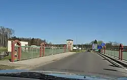 Grenzübergang seit 2007 am Torfgraben aus Richtung Garz/Zirchow (B&nbsp;110) nach Swinemünde