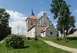 Die einst evangelische, heute katholische Pfarrkirche in Szestno (Seehesten)