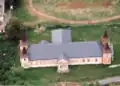 Luftaufnahme: Szirmabesenyő – Schloss „Szirmay“