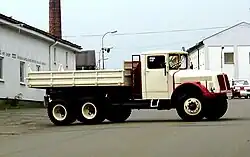 T111S3