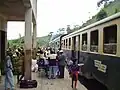 Personenzug auf der Südstrecke