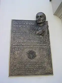 Gedenktafel an der Bennokirche in Warschau (2012)