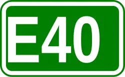 E40