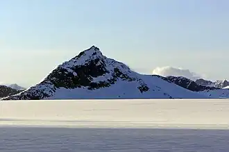 Taku D Peak