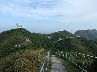 Tung Shan (Mitte) und Tate’s Cairn (links)