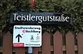 Form 3: Ältere Linzer Straßenschilder nach einer Schrift von Friedrich Neugebauer, 1950er Jahre (digitalisiert CAT Linz)[29]