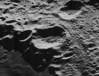 Tereshkova, Blickrichtung west (Lunar Orbiter 5)