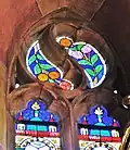 Fenster mit Fischblasen-Maßwerk im Chor