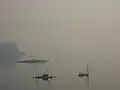 Südspitze des Sirikit-Stausees im Morgennebel
