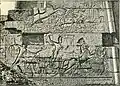 Ramses II. beim „Erschlagen der Feinde“ hinter Sethos I., Säulenhalle von Karnak