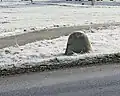 preußischer Viertelmeilenstein an der B&nbsp;91 bei Theißen