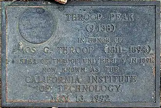 Gedenktafel auf dem Throop Peak