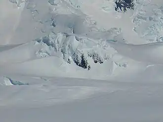 Blick vom Zemen Knoll auf den Ticha Peak