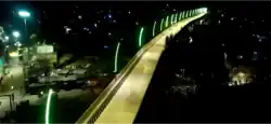 Flyover Nachtansicht von Titlagarh