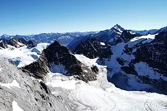 Der Grassen (knapp links der Bildmitte) vom Klein Titlis aus gesehen, 2007