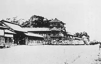 Adler-Tor und Tsukimi-Wachturm vor 1900