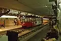 Duewag-Gelenktriebwagen 390 in der unterirdischen Endstelle Lille Flandres